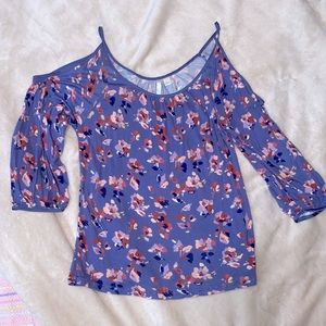 Lauren Conrad cold shoulder floral top Sz Small